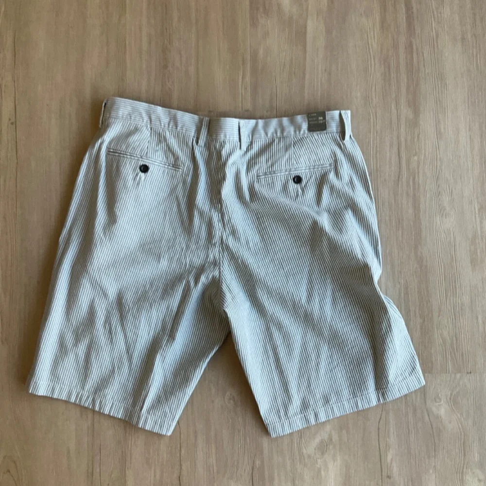 NWT J. Crew Club Mens gray white Striped club Shorts sz 36 cotton